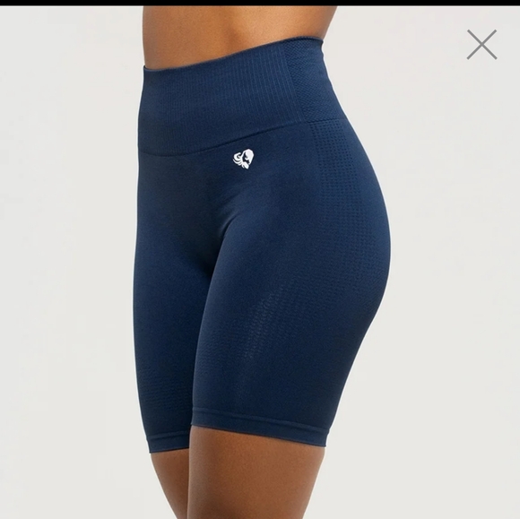 Womens Best Long Sleeve Crop Top & Cycling Shorts Size Small - Picture 3 of 13